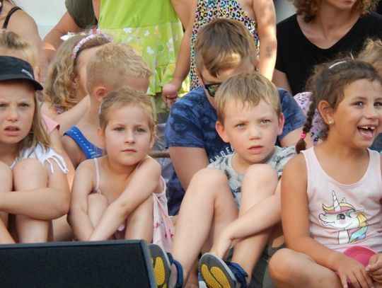 Calineczka na Rynku w Oleśnicy