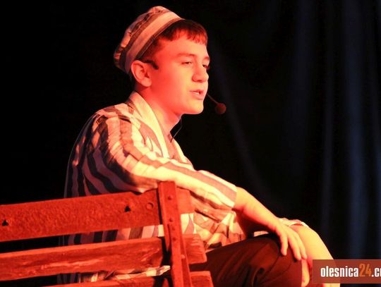 Czternastolatki wzruszyły Twardogórę do łez. Spektakl o Pileckim