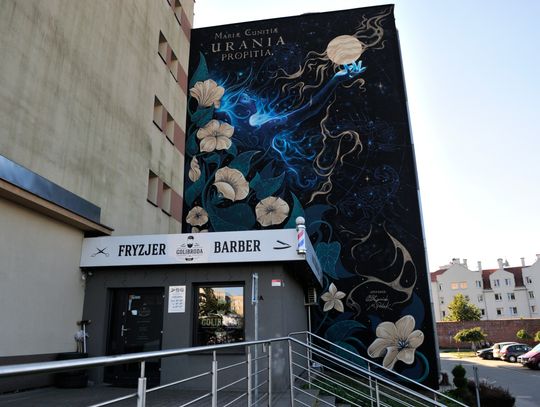Czy mural "Urania propitia" ma dobrą lokalizację?
