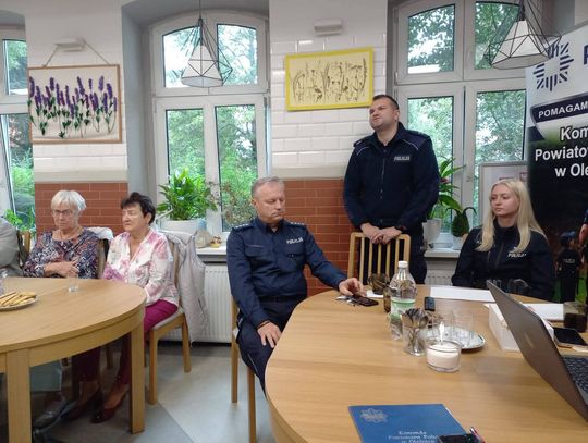Dialog policji z mieszkańcami