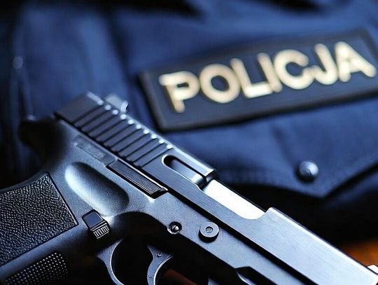 DLACZEGO ZASŁUŻONY I LUBIANY POLICJANT SIĘ ZASTRZELIŁ? DLACZEGO ZASŁUŻONY I LUBIANY POLICJANT SIĘ ZASTRZELIŁ?