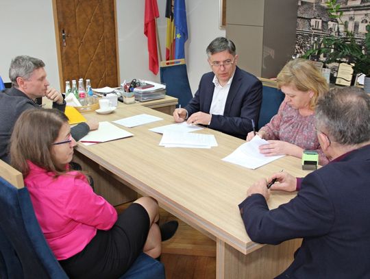 Drogi powiatowe z Biskupic do Działoszy oraz do Drołtowic przejdą wymianę nawierzchni