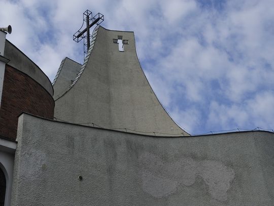 Dwóch diakonów przyjmie święcenie prezbiteratu w kościele NMP Matki Miłosierdzia w Oleśnicy