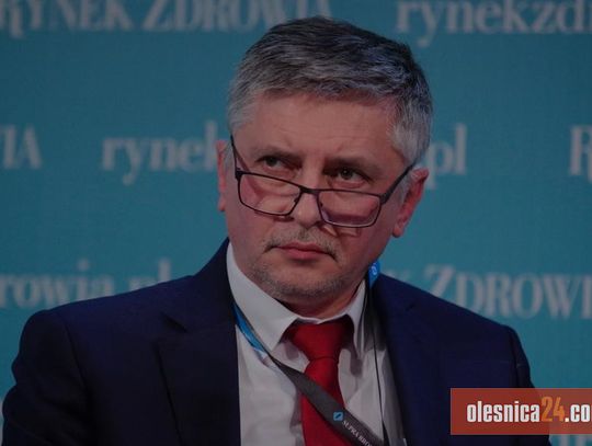 Dyrektor zarobi 12.500 zł