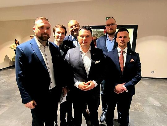 Działacze Konfederacji z powiatu oleśnickiego spotkali się ze Sławomirem Mentzenem