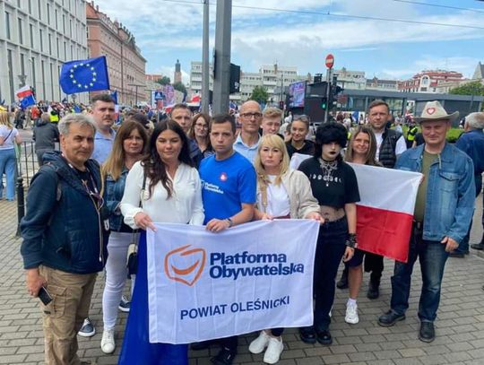 Działacze PO z Oleśnicy na wiecu we Wrocławiu 
