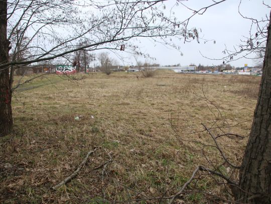 Działka pod blok poszła za 3,2 mln złotych netto