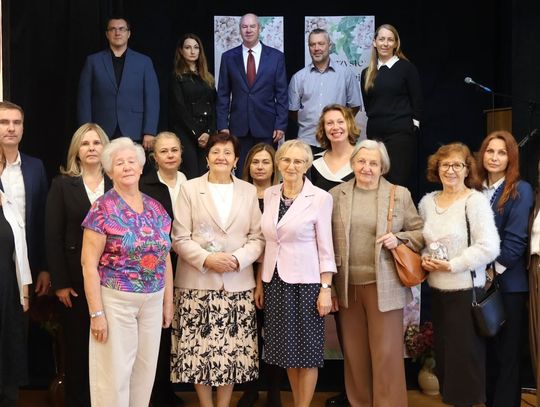 Dzień Edukacji Narodowej w ZSP w Twardogórze. Były nagrody, ślubowanie i muzyczne wspomnienia