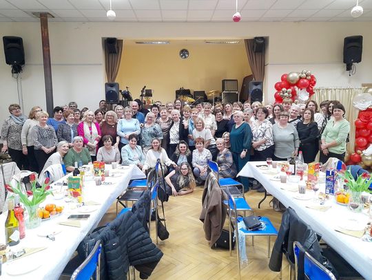 IV Sołecki Dzień Kobiet w Siekierowicach: rock'n'roll, tulipany i masa uśmiechu