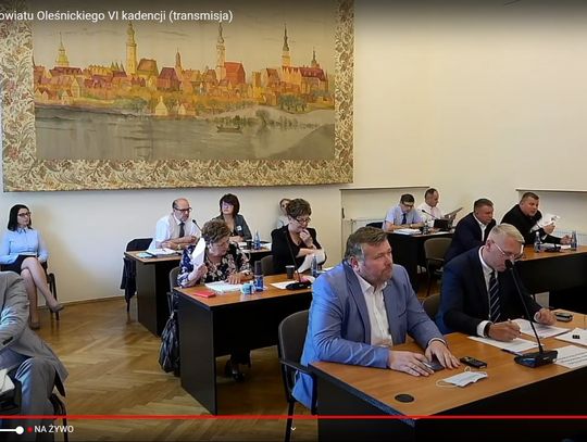 Dziś  "Raport o stanie Powiatu Oleśnickiego" i głosowanie w sprawie udzielenia wotum zaufania Zarządowi Powiatu