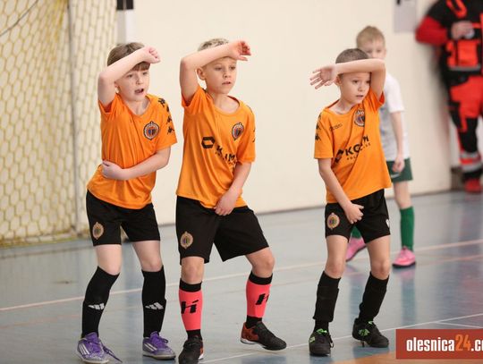 Dzisiaj grają gwiazdy - trwa Memoriał Ireneusza Maciasia