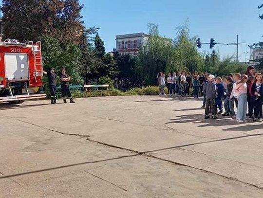 Ewakuowali się ze szkoły!