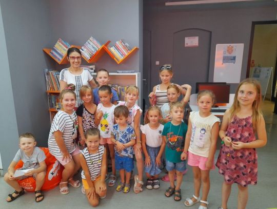  Finał wakacji z Ciocią Kicią w Oleśnickiej Bibliotece Publicznej
