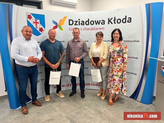 Gmina Dziadowa Kłoda stawia na przedsiębiorców. Wręczono kolejne akty powołania do Rady Biznesu