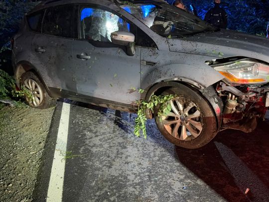 Gorący dzień dla strażaków z Grabowna Wielkiego: pożar stodoły i poważny wypadek. Lądował śmigłowiec LPR
