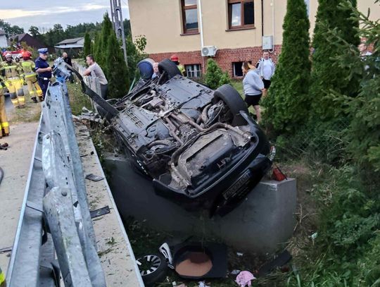 Groźny wypadek w Niwkach Kraszowskich. LPR interweniuje
