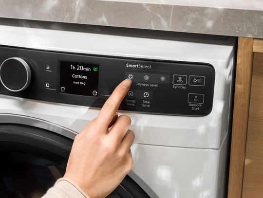 Inteligentne suszenie z Electrolux – ubrania pozostają jak nowe przez dłuższy czas Inteligentne suszenie z Electrolux – ubrania pozostają jak nowe przez dłuższy czas