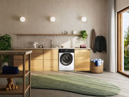 Jak działa szybkie pranie pełnego wsadu w programie FullWash 45’ Electrolux