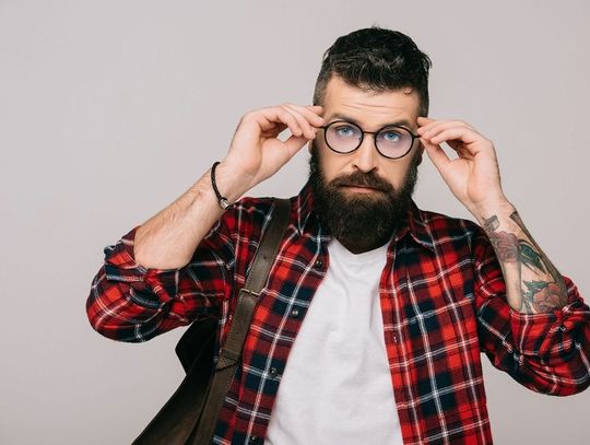 Jak wybierać okulary korekcyjne? Podpowiadamy, na co zwrócić uwagę