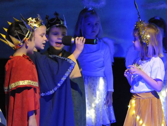 Jasełkowy teatr Przedszkola nr 3 w Oleśnicy Jasełkowy teatr Przedszkola nr 3 w Oleśnicy