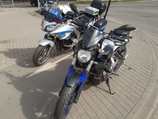 Jechał bez uprawnień kradzionym motocyklem