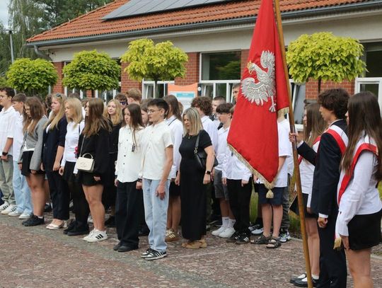 Jedna szkoła, dwie lokalizacje, 66 nagród