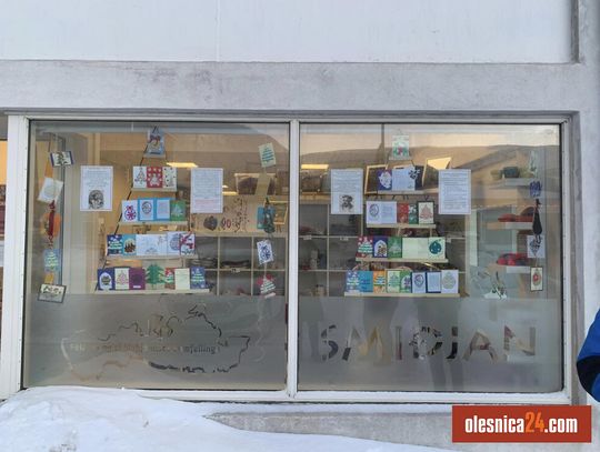 Kartki oleśniczan dotarły na Islandię