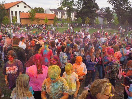 Kolor Fest, czyli najbardziej kolorowy dzień w Oleśnicy /ZDJĘCIA, WIDEO/