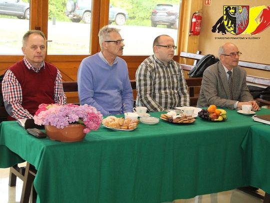 Komisja Rady Powiatu Oleśnickiego obradowała w Arboretum Leśnym