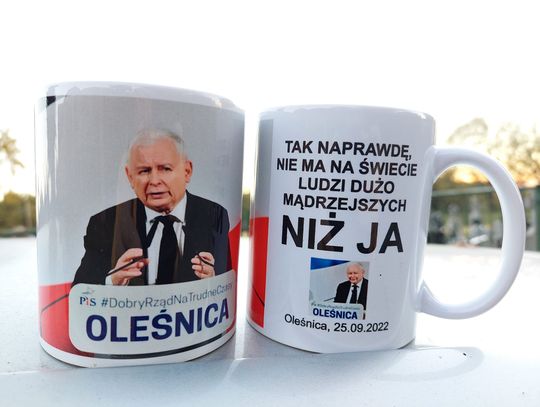 Kubek z Kaczyńskim wykonany przez mieszkańca Oleśnicy