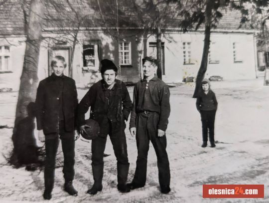 „Magia wspomnień w Goszczu”. Mieszkańcy wzruszeni podczas spotkania z historią