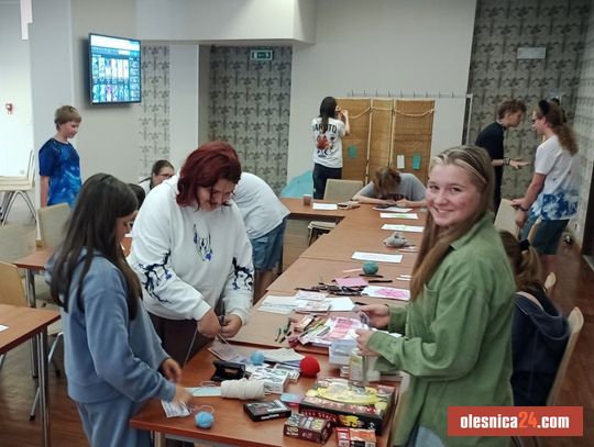 Mangowe wakacje dla młodzieży