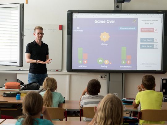 MEN: Od 25 maja zajęcia opiekuńcze w klasach I-III oraz konsultacje dla ósmoklasistów i maturzystów