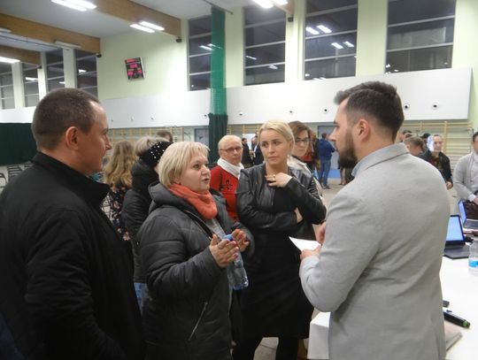 Mieszkańcy wciąż niezadowoleni z przebiegu trasy kolei dużych prędkości!