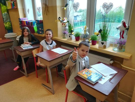 Mistrzowie ortografii z SP4 w Oleśnicy