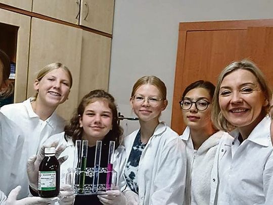 Młodzi chemicy z Międzyborza