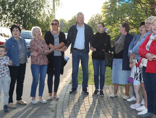 Modlili się i śpiewali na chwałę Maryi