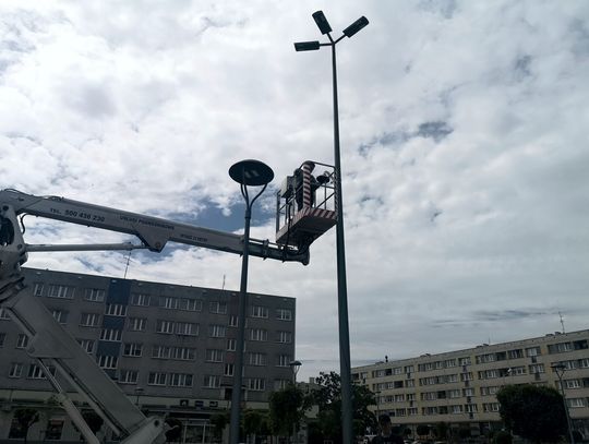 Monitoring na placu Zwycięstwa w Oleśnicy