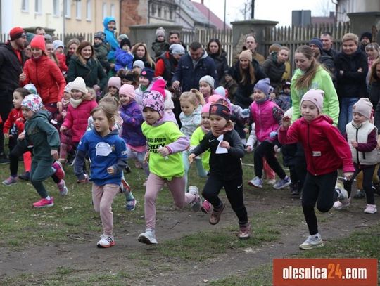 Na przełaj przy pałacu