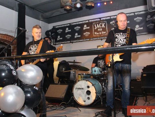 Na urodzinach w Jack Pubie