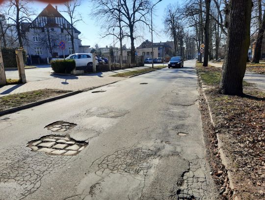 Na Wałach Jagiellońskich w Oleśnicy ruszył remont - będą utrudnienia