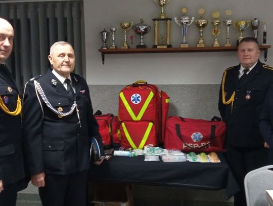 Na zebraniu spotkali się strażacy z OSP Bierutów. Obecni byli poseł PiS i wicestarosta oleśnicki