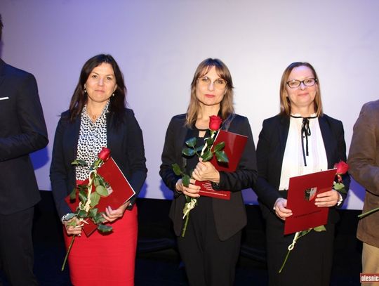Nagrodzili nauczycieli z Oleśnicy i powiatu oleśnickiego