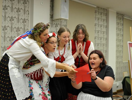 Narodowe Czytanie w Oleśnicy - mistrz z Czarnolasu zauroczył
