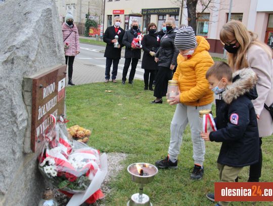 Narodowe Święto Niepodległości pod Pomnikiem Żołnierzy Wyklętych w Oleśnicy