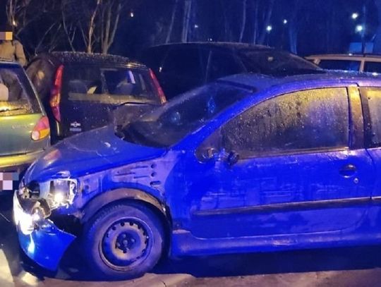 Nocny pościg ulicami Oleśnicy za pijanym i poszukiwanym kierowcą
