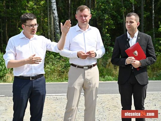 Nowa droga za ponad 5,5 mln zł gotowa! Kierowcy już pojadą wyremontowaną trasą