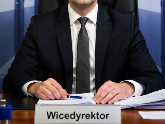 Nowe stanowisko „pod człowieka”? Radny ostro atakuje władze powiatu