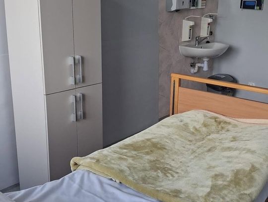 Nowe szafki dla pacjentów Powiatowego Zespołu Szpitali