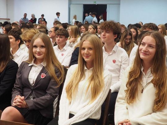 Nowoczesny kompleks boisk otwarty! Inwestycja przy SP 7 i I LO w Oleśnicy gotowa [ZDJĘCIA]
